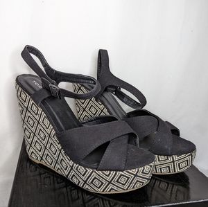 Torrid Women's Black Strappy Print Wedges Size 12